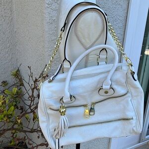 💚Steve Madden White Purse with Gold accents
